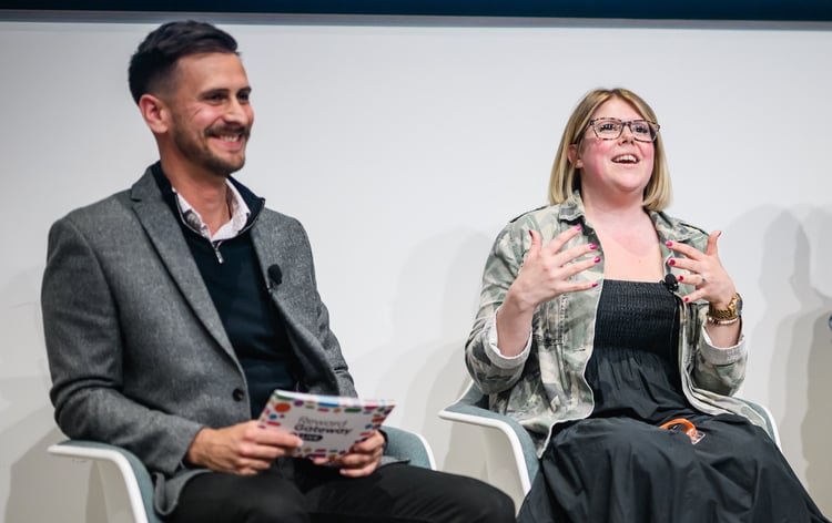 6 Employee Engagement Trends for 2023 | Reward Gateway UK