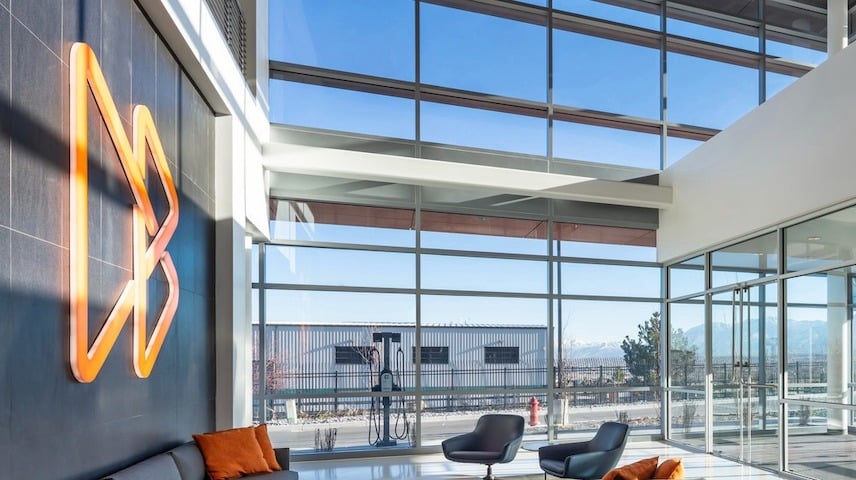 Data Center Company Unifies Employees With Centralized Engagement Platform After Multiple Mergers